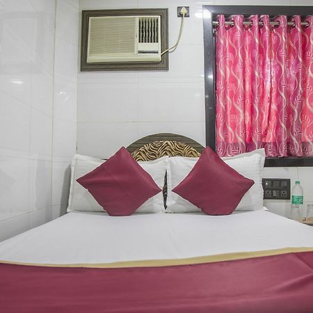 Relax Guest House Мумбаи Экстерьер фото